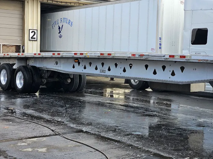 Five Rivers Trucking 5