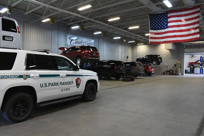 Service Center- Ressler Chevrolet 0