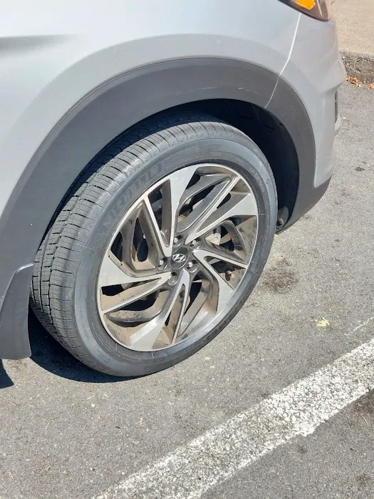 Monro Auto Service and Tire Centers 4