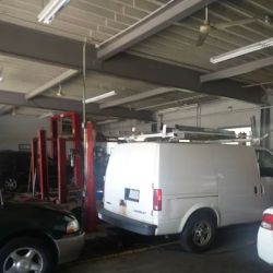 Reyes Auto Repair ico
