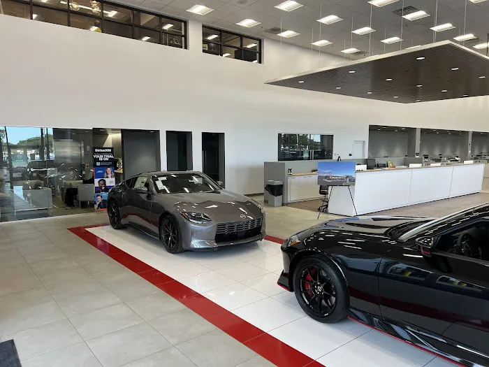 Gerald Nissan of Naperville Service 2