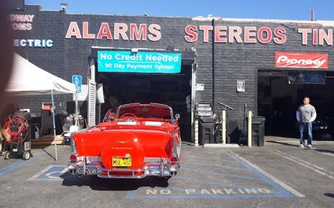 59th Broadway Customs