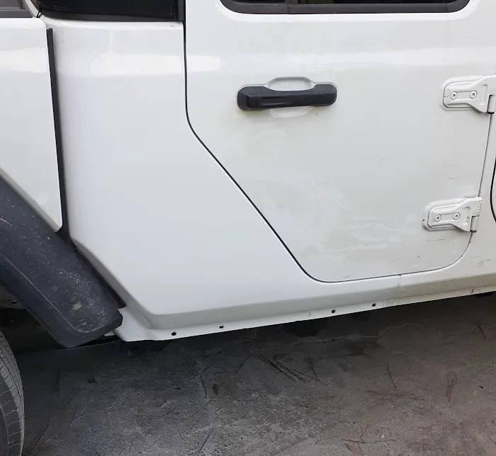 ECC EXPRESS COLLISION CENTER 7
