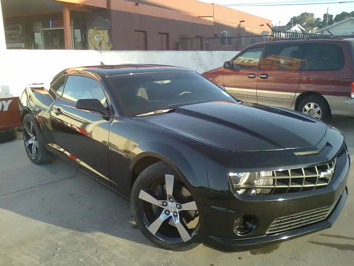 J's Auto Body Shop 4