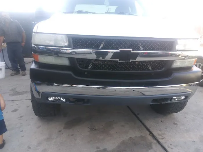 J's Auto Body Shop 6
