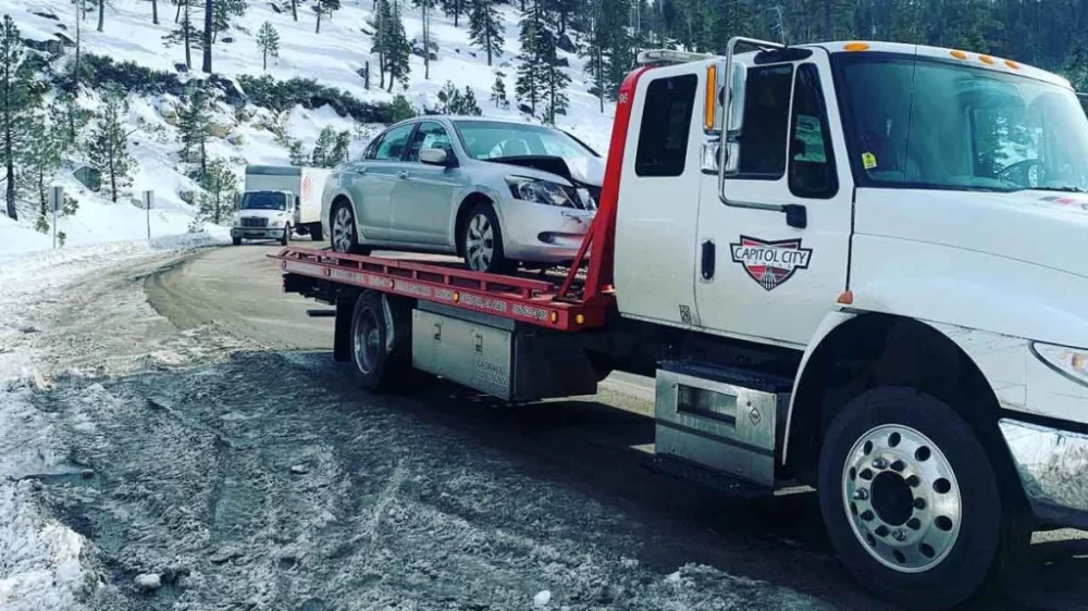 Common Contract Pitfalls in Towing Services: What You Need to Know