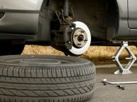 How to Change a Flat Tire: A Step-by-Step Guide for Car Owners
