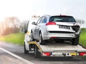 Can Towing Assistance Handle Accidents on Highways? What You Need to Know
