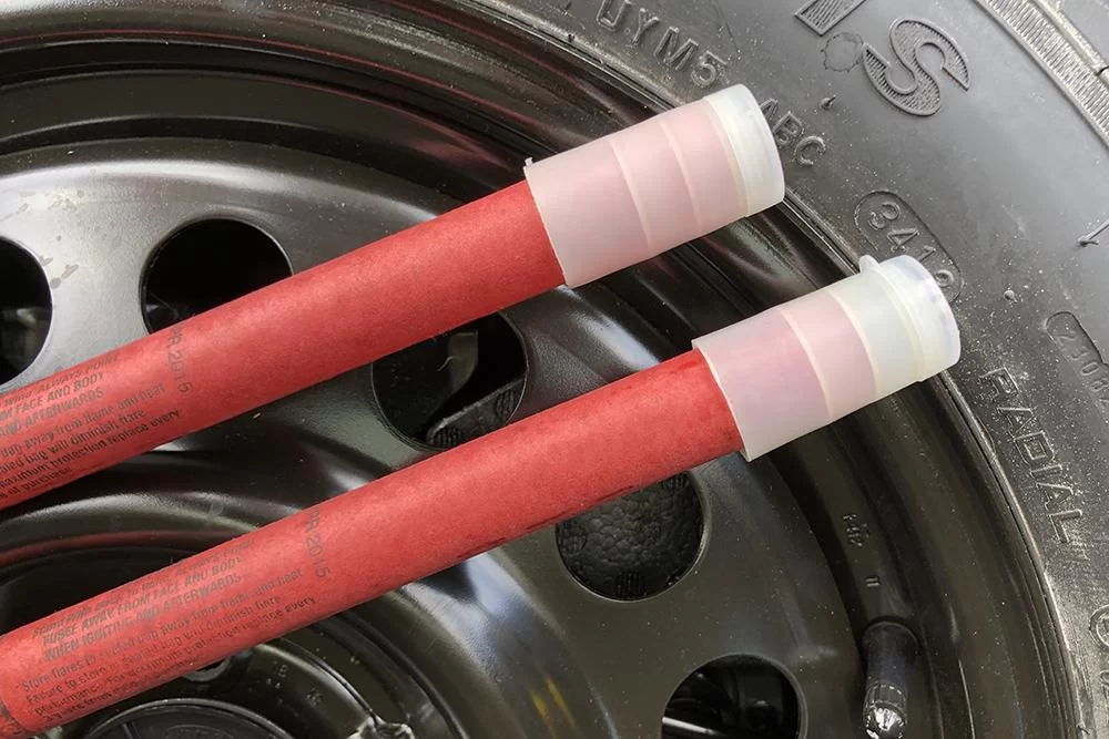 How to Use Flares During a Car Breakdown: A Complete Guide for Drivers