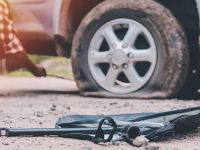 Typical Roadside Procedures for Flat Tire Recovery: What to Expect
