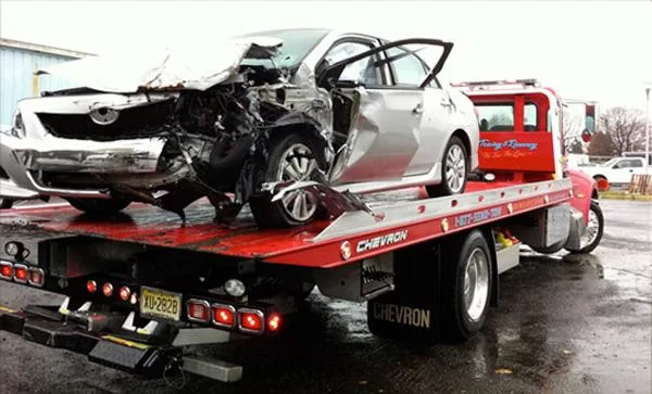 How to Avoid Additional Fees with Towing Services