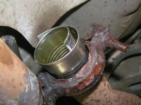 How to Repair a Car with a Loose Exhaust Pipe