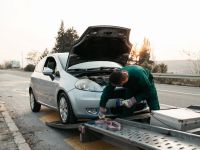Five Key Advantages of Choosing Local Towing Services for Your Roadside Assistance