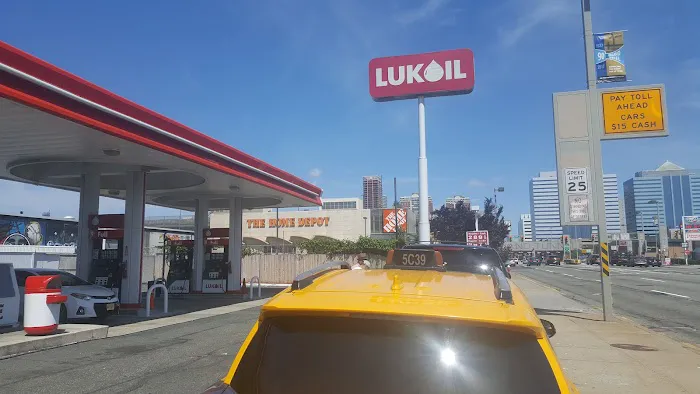 LUKOIL 0