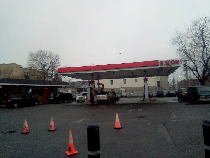 Exxon 0