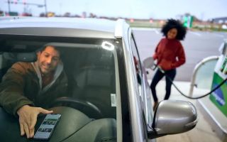 gas stations within 5 miles