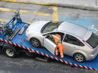 Immediate Towing Services for Stranded Vehicles: How to Get Help Fast