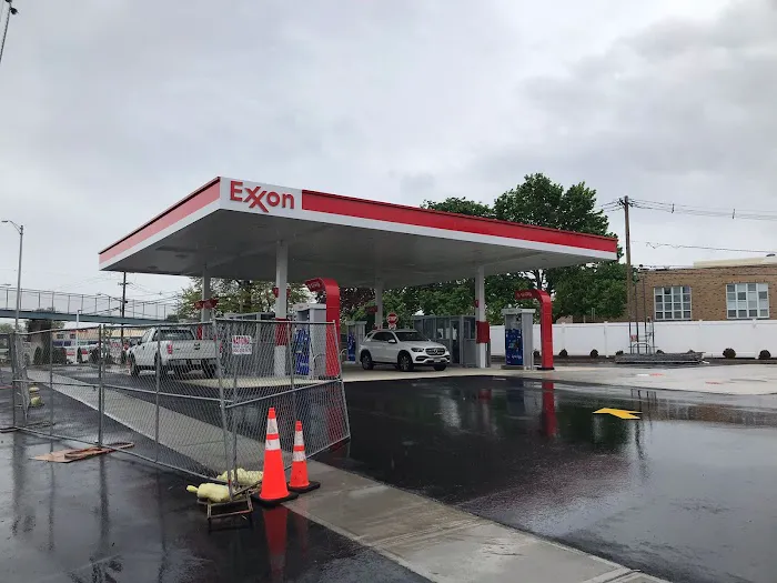 Exxon 7