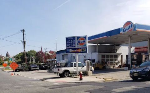 P & G GAS STATION