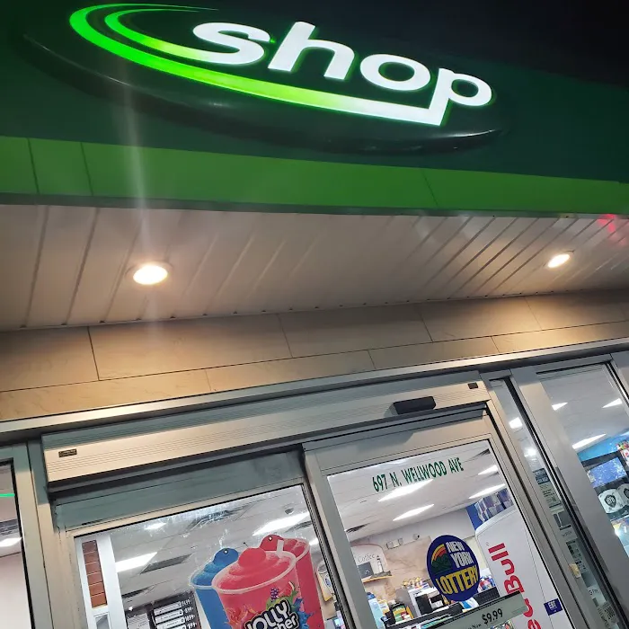 bp My Stop Smoke Shop and Convenience 3