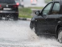 What to Do When Waiting for Help in Severe Weather Conditions