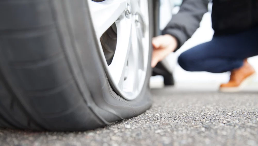 Tire Repair Service for Roadside Emergencies: Tips for Drivers