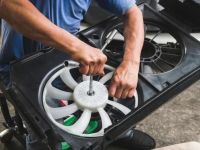 How to Fix a Malfunctioning Radiator Fan and Prevent Overheating