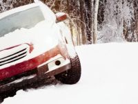 Towing Service for Cars Stuck in Snow: How to Get Help Quickly and Safely
