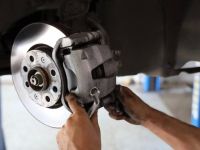 Brake System Replacement for Worn-Out Brakes: A Complete Guide to Brake Repair and Maintenance