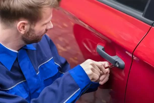 Reliable Mobile Car Lockout Services Near Me