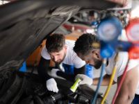 How to Detect Engine Problems in Cars: A Comprehensive Guide