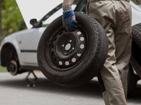 Roadside Assistance for Flat Tires in Denver, CO - Fast & Reliable Help