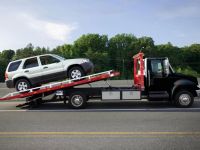 The Complete Process of Calling a Tow Truck for Accident Recovery: Step-by-Step Guide