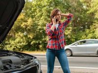Jumpstarting Your Car vs. Calling Roadside Assistance – Pros, Cons, and Best Practices