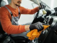 How to Keep the Air Fresh Inside Your Car: Expert Tips for a Clean and Comfortable Drive