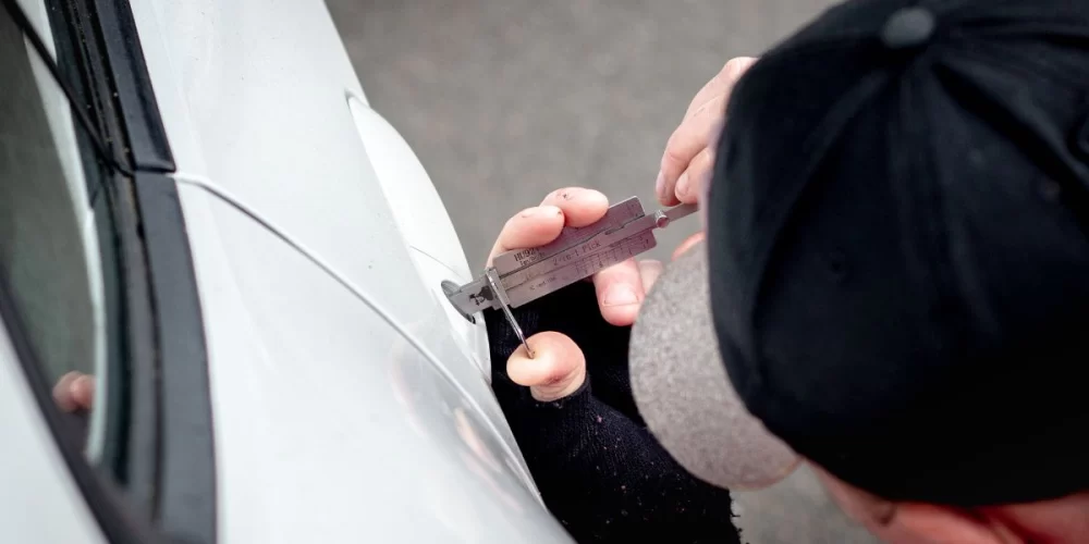 How Do Locksmiths Unlock Car Doors: The Techniques and Tools They Use