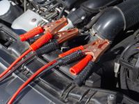 How to Jumpstart a Car with a Portable Jumpstarter