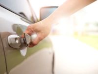 How to Unlock a Car Without Damaging the Door Frame