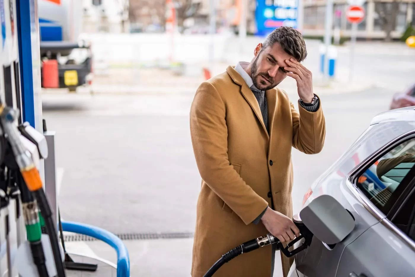 How to Drive More Fuel Efficiently: Tips for Saving Gas and Improving Mileage