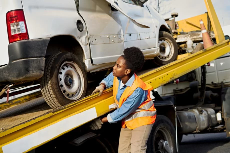 Emergency Car Recovery Services 24/7 – Reliable Towing & Breakdown Help