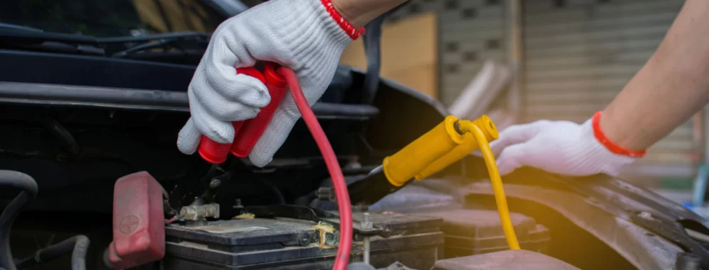 Tow Trucks for Car Battery Replacements: Your Guide to Emergency Battery Help