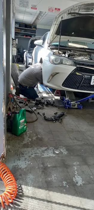 A & R Auto Electric 2