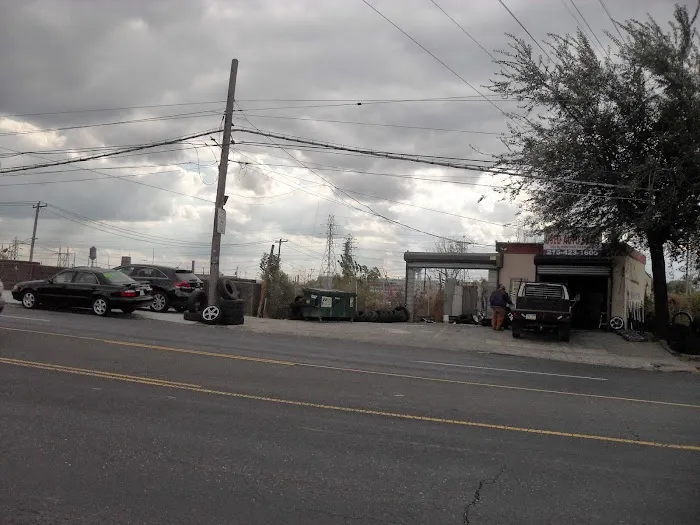 Hunting Park Tire Shop 6