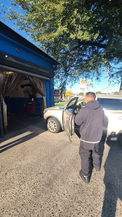 Hunting Park Tire Shop 1