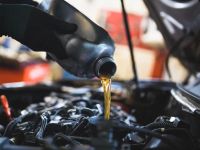 Why Does My Car’s Engine Smell Like Burning Oil? Causes and Solutions