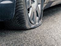 Towing Help for Vehicles with Flat Tires: A Guide to Roadside Assistance
