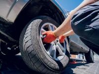 Professional Roadside Tire Help When Stranded: Expert Assistance for Flat Tires