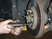 Auto Repair Services for Wheel Bearing Replacement: A Complete Guide