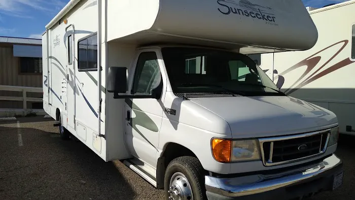 PAPA'Z CLASSIC CAR 7