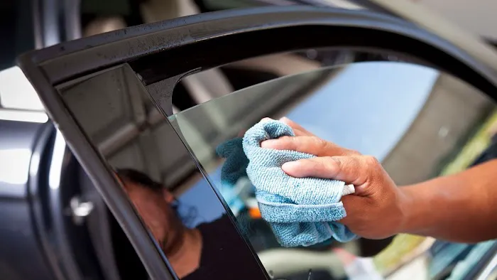 Axel Auto Glass 5